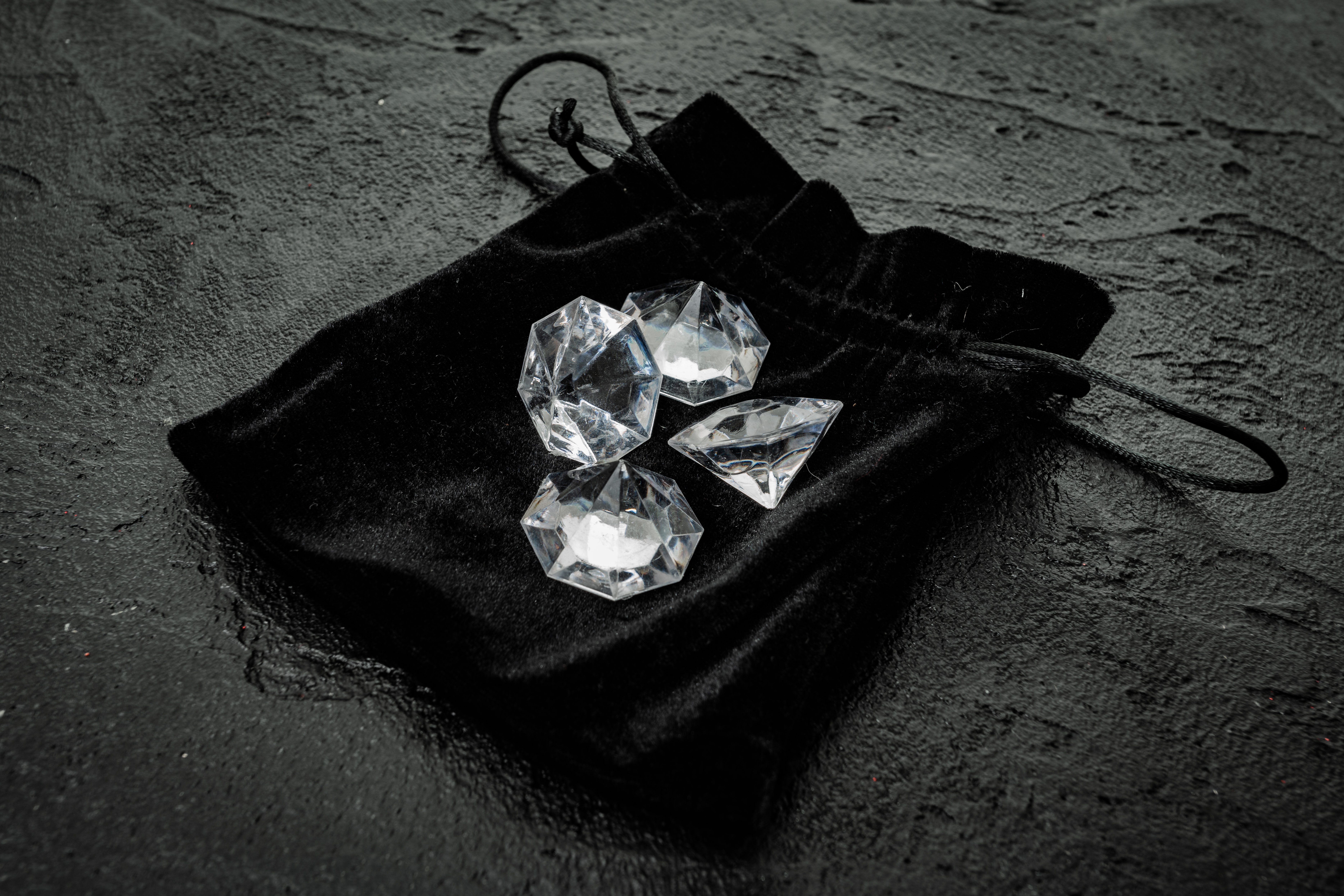 diamond-on-black-beautiful-shining-crystal-2021-09-02-03-16-27-utc